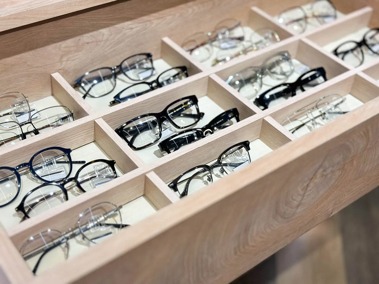 台南北區配眼鏡推薦，眼鏡行高評價分享